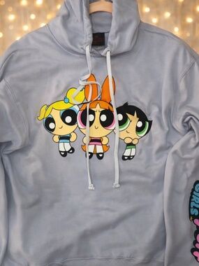 Powerpuff Girls Light Gray Hoodie with Cartoon Graphic